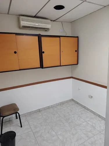 Alquiler De Oficina En Av Bolivar Norte Vv20
