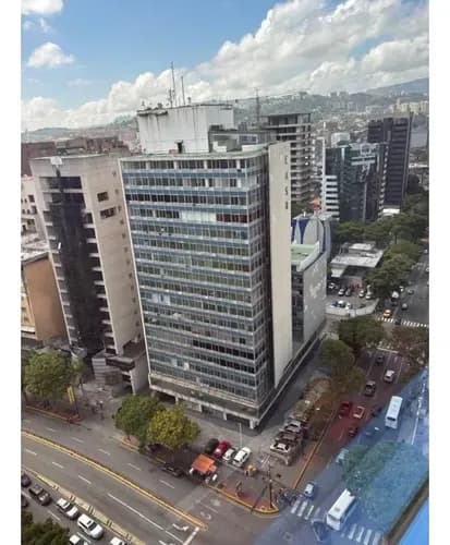En Alquiler Oficina De 152m2 / El Rosal