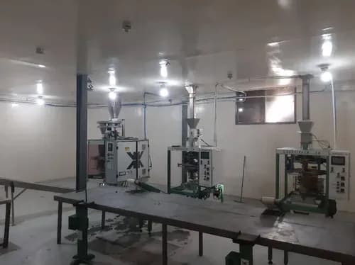 Se Vende Fondo De Comercio Con Maquinarias