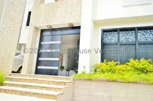 Dg. En Venta Townhouse Amoblado Urb. Lago Mar Beach Maracaibo
