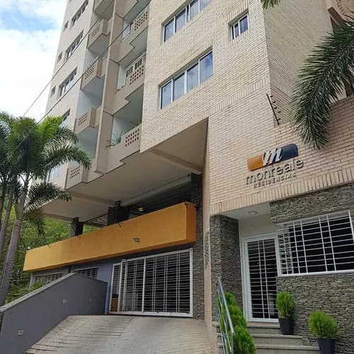Alquiler Tipo Estudio En Las Chimeneas Dr