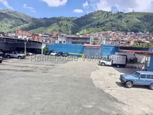 Estacionamiento Y Terreno En Venta En Catia Yr268673