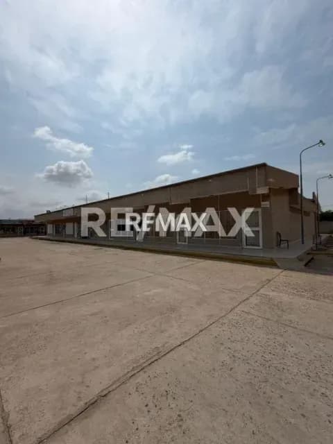 Local comercial en Alquiler C.C Altos de Maracaibo