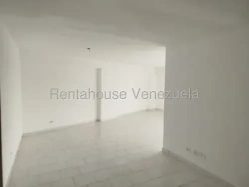 Amplio Fresco Y Comodo Apartamento Con Terrazas En Lomas De La Trinidad 2619749 Ijp