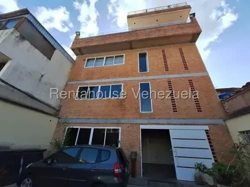 Local Comercial En Alquiler: ¡oportunidad Para Tu Negocio! Urb. Maripérez. At 26-6255