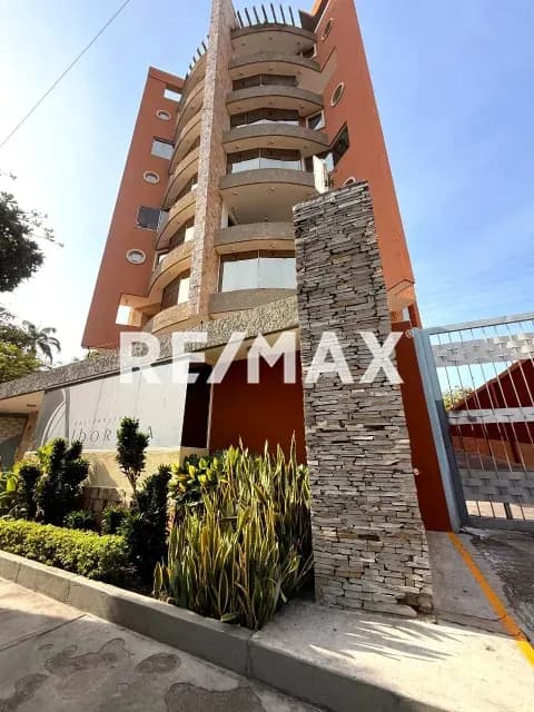EN VENTA APARTAMENTO TIPO ESTUDIO EN URB. LA ARBOLEDA
