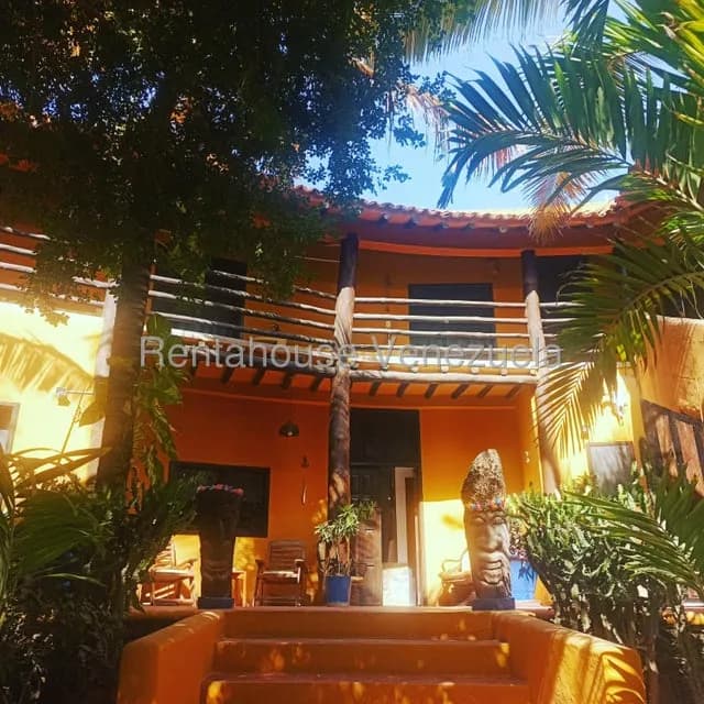 Comercial (Posada) en Venta en El Yaque, Nueva Esparta