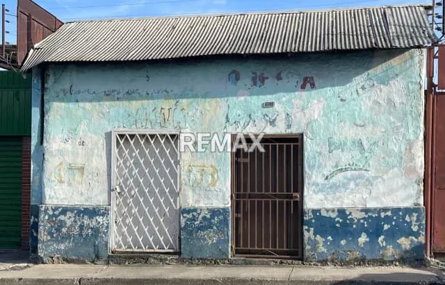Terreno en venta con pontencial comercial en pleno centro de Acarigua