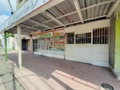Maritza Lucena Trae En Venta Fondo De Comercio Al Este De Barquisimeto, Ideal Para Pizzería, Amplio Espacio Para Adaptarlo A Tu Gusto. Cód. 25-6718