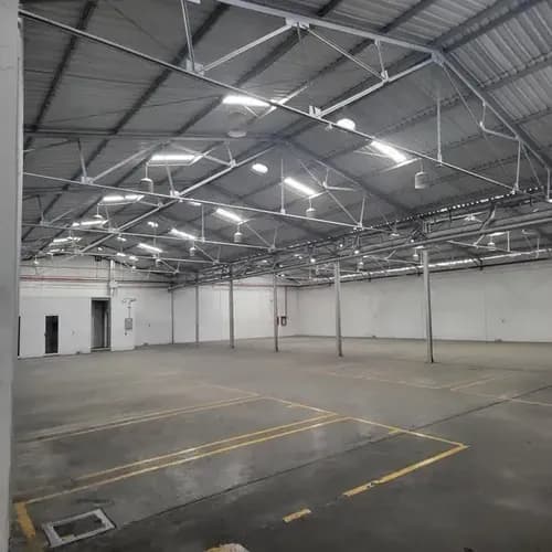 Lisbeth Mantilla Alquila Galpón En Insanova, En Zona Industrial Municipal Ll, Vía Aeropuerto.