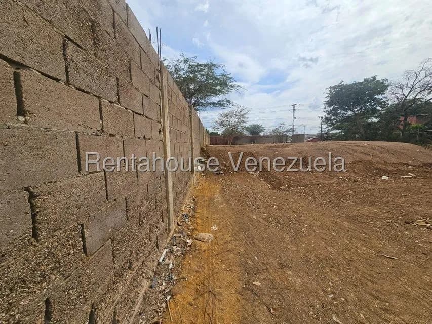 Terreno (Comercial) en Venta en Centro, Falcon