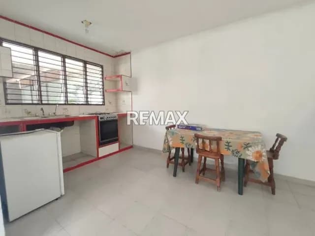 ALQUILER DE HABITACION CON CAMA EN FUNDALARA