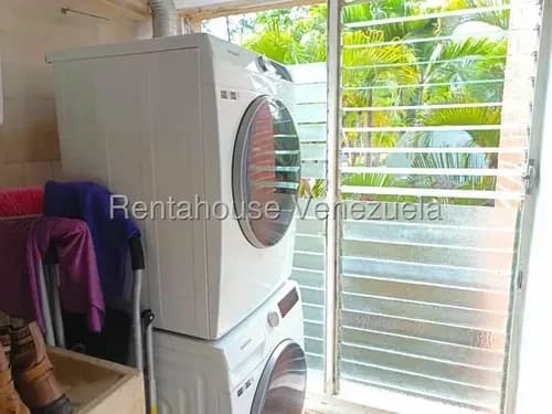 Apartamento A La Venta En La Unión #26-3126 Josmary Sanjuan