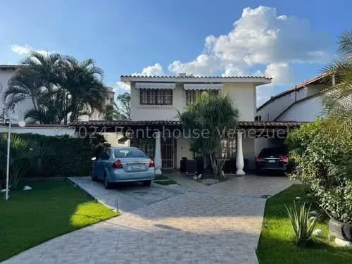 Estupenda Casa Quinta En Venta 615 Mts2 Urb Barrio Sucre Zona Norte Maracay 24-27416 Hc