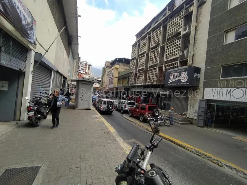 Comercial (Local Comercial) en Alquiler en Centro, Distrito Metropolitano