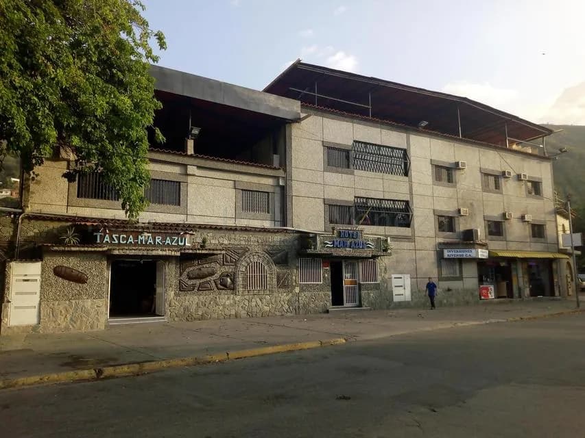 Comercial (Edificio) en Venta en Macuto, Vargas