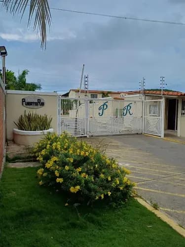 Townhouse En Venta Puerto Ríos, Nva Barcelona