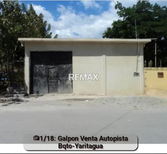 VENTA LOCAL COMERCIAL 200 METROS EN OBRA GRIS CON TERRENO PROPIO DE 498 mts2 ubicación sector Veragacha, Santa Rosa2