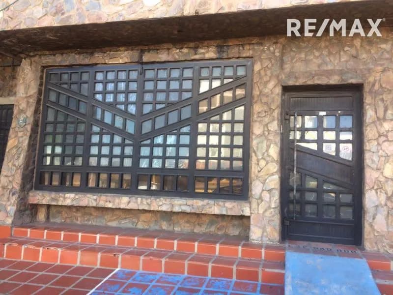 LOCAL EN VENTA AVENIDA LA LIMPIA EDIF. ALSONIC