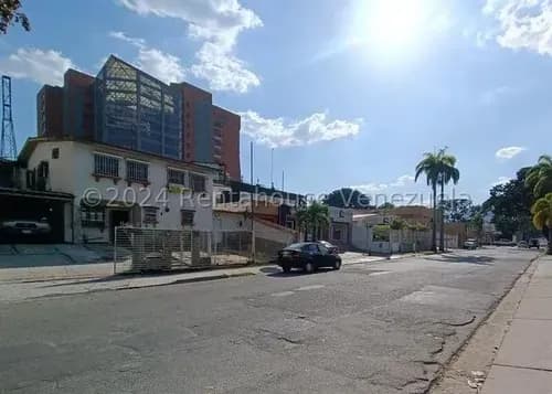 Casa Comercial En Venta En La Viña Valencia Lr Carabobo. Espaciosa En Zona Comercial De Alta Demanda. Solo Clientes Directos
