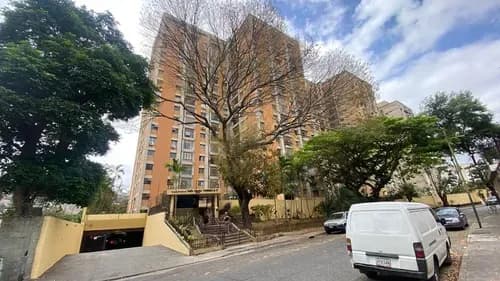 Los Chaguaramos, Sector Valle Abajo ! Venta Precioso Ph Duplex, 141.38 M2, Terraza Externa, 3 Hab, 3 Baños, 2pe. Área De Servicio, Edificio Impecable, Agua Constante, Calle Tranquila, Seguridad 24/7 !