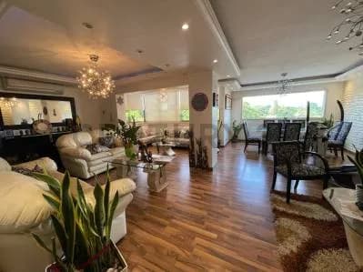 Se vende excelente apartamento en Altamira Sur Yep21