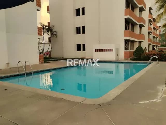 Se ofrece en Alquiler diario apartamento en el Conjunto Residencial Flamingo en Lecheria