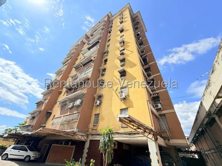 Apartamento (1 Nivel) en Venta en Urbanizacion El Centro, Aragua