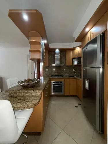 Bello Y Cómodo Apartamento En Alquiler Marina Del Rey !!