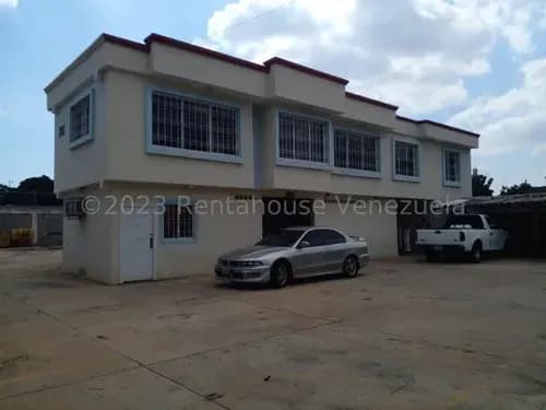 Edificio Comercial En Venta En Sector Los Olivos