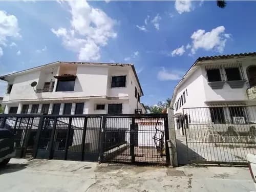 Apartoquinta En Venta En Trigal Norte. Valencia Venezuela.em-9879081