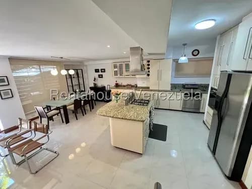 Tg Apartamento En Venta En La Boyera, Piso Bajo Totalmente Amoblado 26-19480