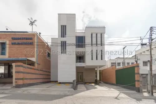 Edificio Comercial Nuevo A Estrenar En Venta La Florida I 24-1357