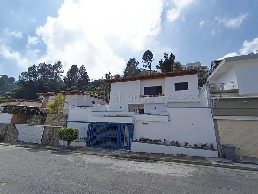 Casa (Multipes Niveles) en Venta en Los Naranjos del Cafetal, Distrito Metropolitano