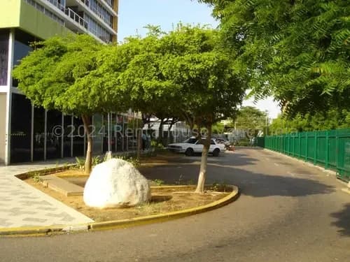 Og. Oficina De Dos Niveles En Alquiler Edif. Don Matias Maracaibo