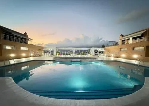 Apartamento ( De Revista / A Estrenar / Remodelado / Equipado ) Venta Los Samanes ( Resd. Top Suites ) Mls - 26-5727