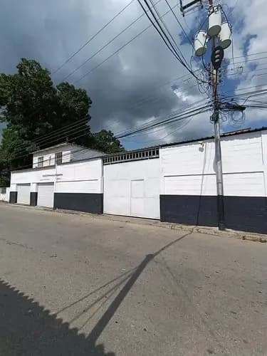 Estela Montilla Vende Galpón En Guacara Sector El Toco