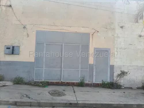 Se Alquila Galpón En La Yaguara
