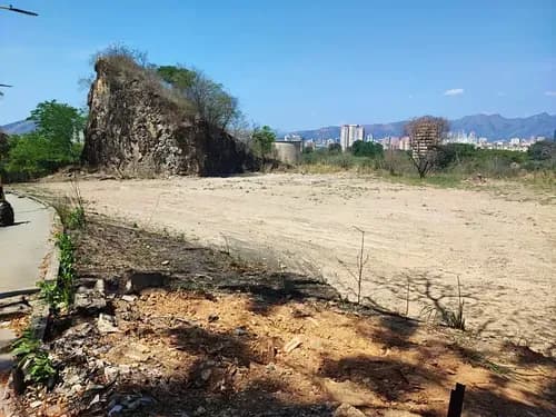 Karla Lh Vende Terreno Urb Las Chimeneas Solo Clientes