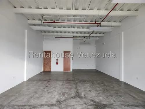 Bray Montoya Trae Para Ti Amplio Local Comercial En Alquiler En Cabudare, Pozo Propio, Vigilancia 24/7, Cámaras De Seguridad. 2#6#7#9#0#8