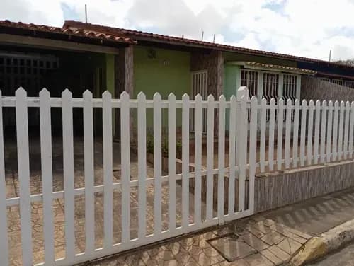 Casa En Alquiler En Urbanización Privada Exelente Ubicación