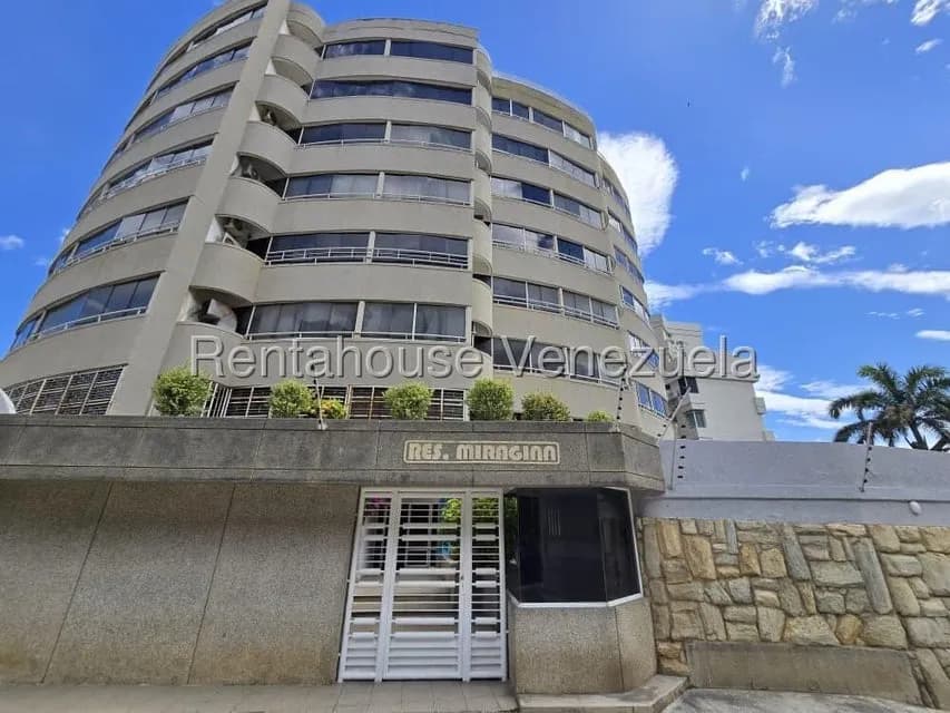Apartamento (Penthouse) en Venta en Tanaguarenas, Vargas