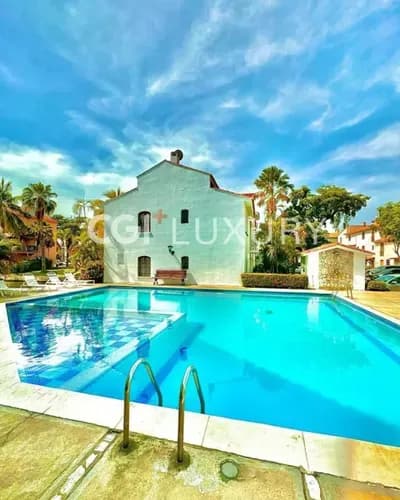 Cg+ Luxury Lecheria Vende Villa De 3 Niveles En Pueblo Viejo