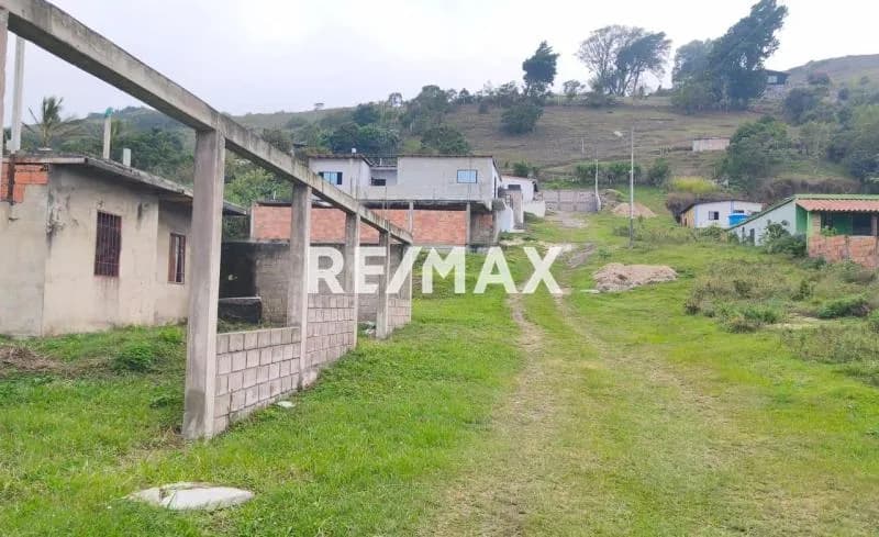 En venta terreno ubicado en el Sector Rancherías páramo la sabana muy cerca del centro turístico floryana.