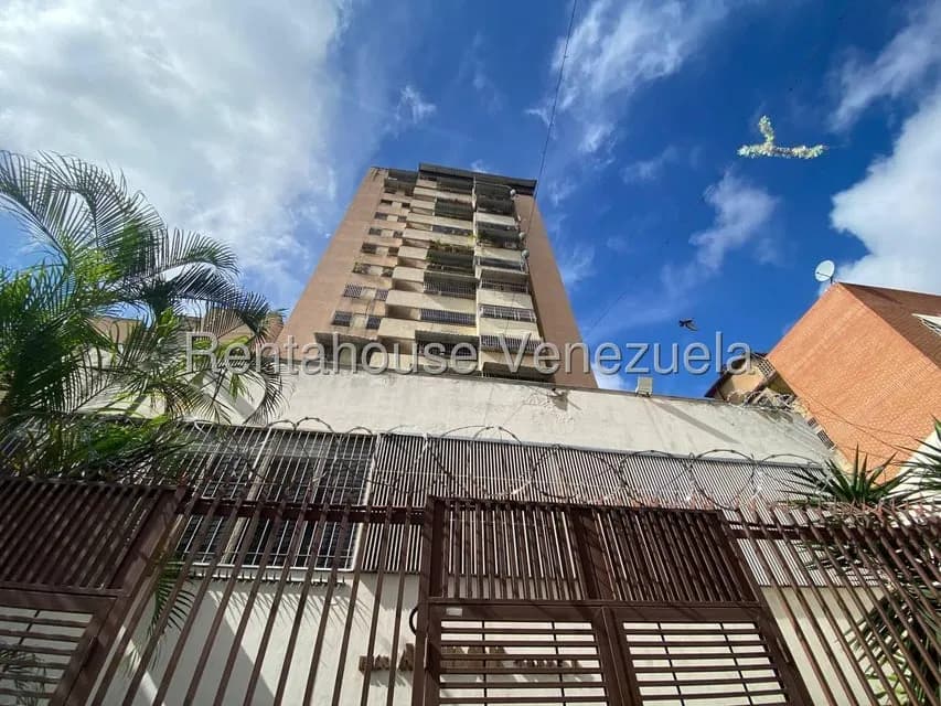 Apartamento (1 Nivel) en Venta en Parroquia La Candelaria, Distrito Metropolitano