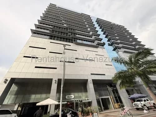 Alx / Oficina Premium En Alquiler, Funcional Y De Bajo Mantenimiento Ubicada Estratégicamente En El Prestigioso Edificio Cfm De Las Mercedes,en Alquiler / Mls #26-10036