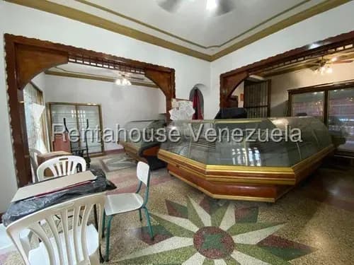 Cs Se Vende Fondo De Comercio En Valle Abajo 25-16611