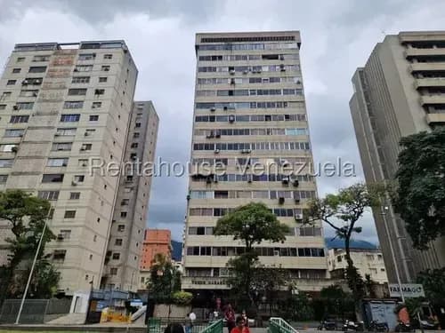 Oficina En Alquiler El Recreo 26-8139