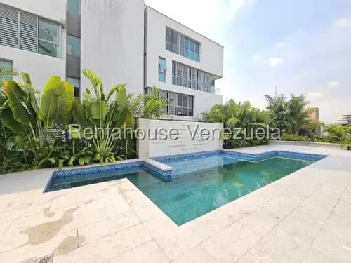 Apartamento En Venta En La Castellana, Caracas 26-8866 Yf