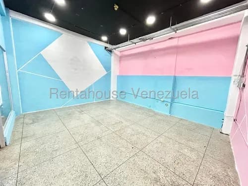 Alquiler Local Comercial De 36 M2 En Calle Principal Del Centro De Cabudare,lara Rc